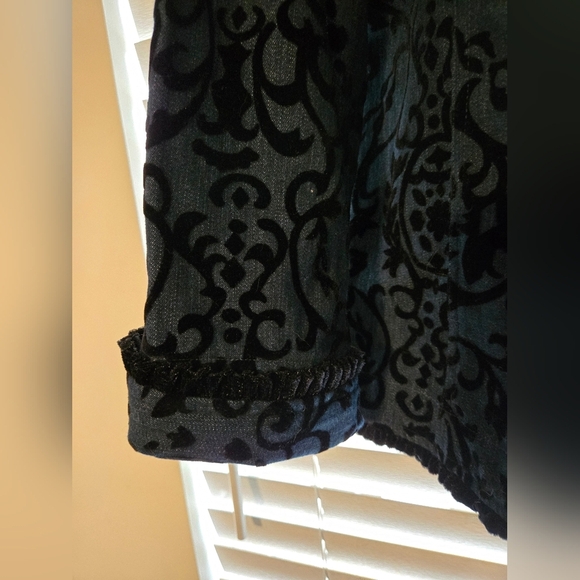 Chico's Size 3 / Size XL Denim Jacket With Black Velvet Scroll Print - Picture 4 of 6
